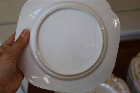 A Chamberlains Worcester botanical dessert service, c.1820-30, H. 18cm